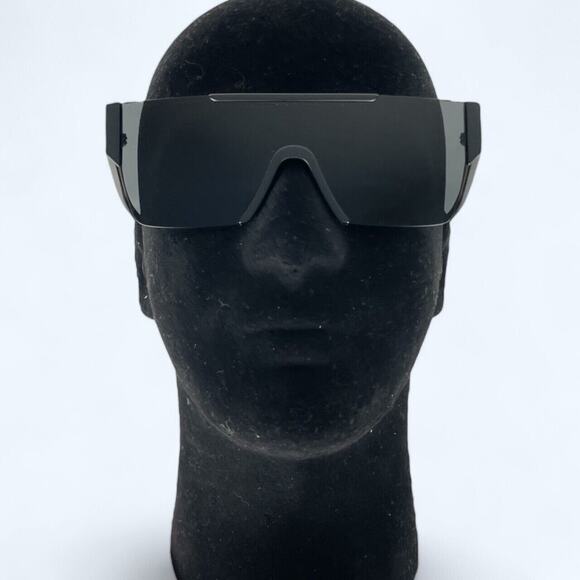 BURBERRY BE4291 346487 Matte Black Sunglasses W/case. Pre-Owned - Picture 2 of 9